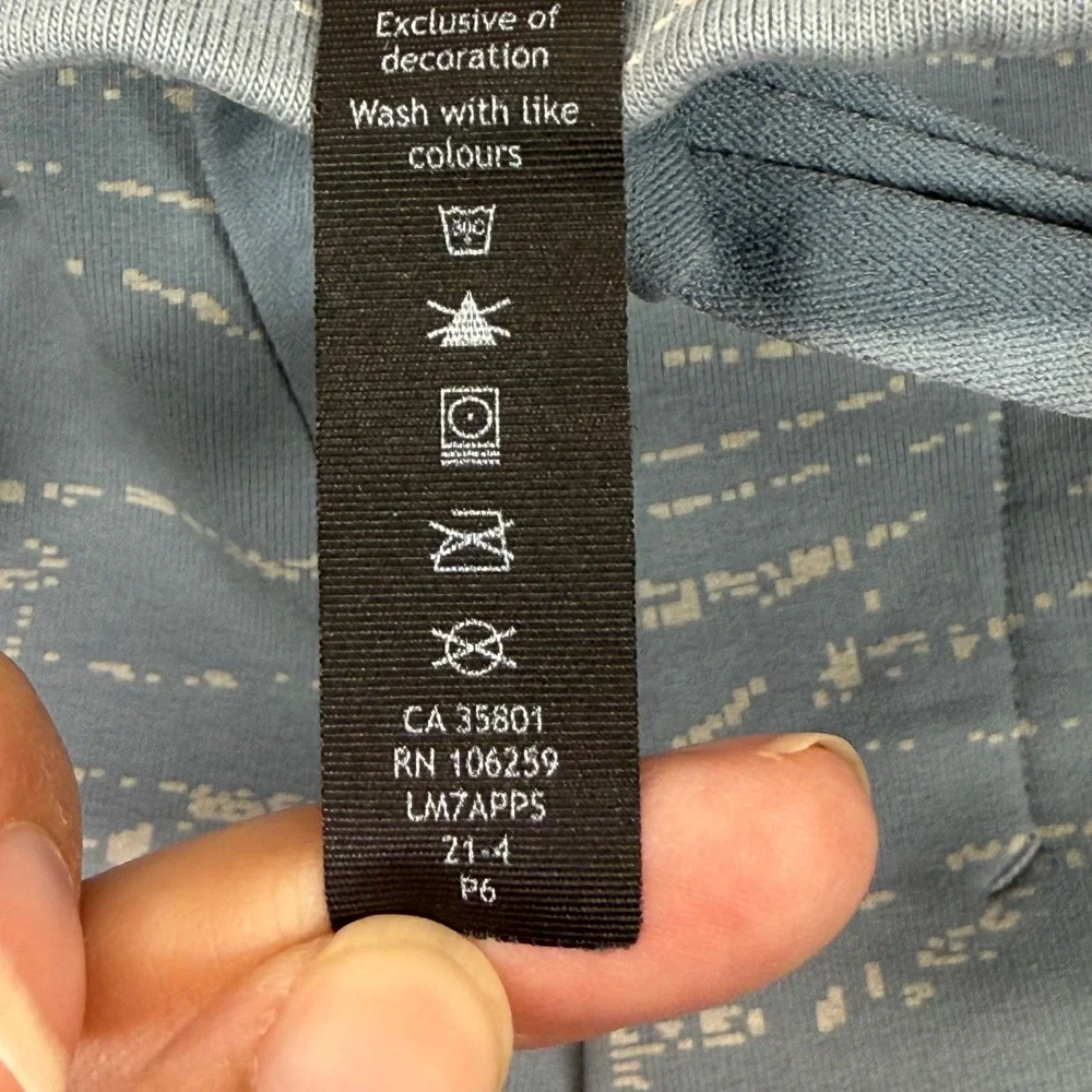 Lululemon M Athletic Shorts Drawstring Lightweight Casual‎ Activewear Gray